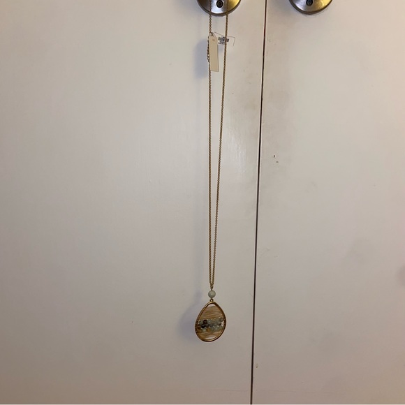 Francesca’s Necklace NWT - Picture 3 of 4